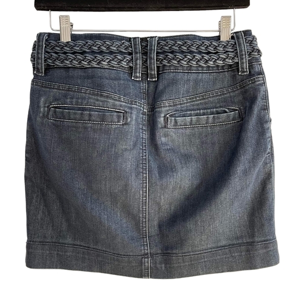 DISH JEANS Blue Denim Jean Mini Skirt Braided Belt Detail & Pockets Size 26 - Picture 2 of 3